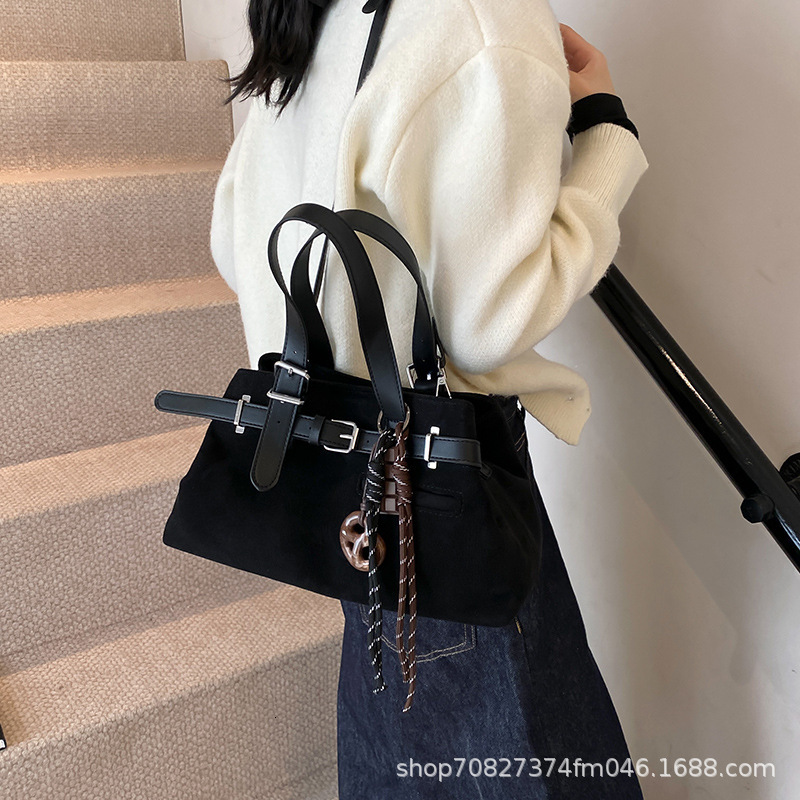 Ma'am Autumn And Winter Korean Version Handbag Versatile Classic Large Capacity Commuting Simple Suede Designer Handbag Shoulder Crossbody Tote B
