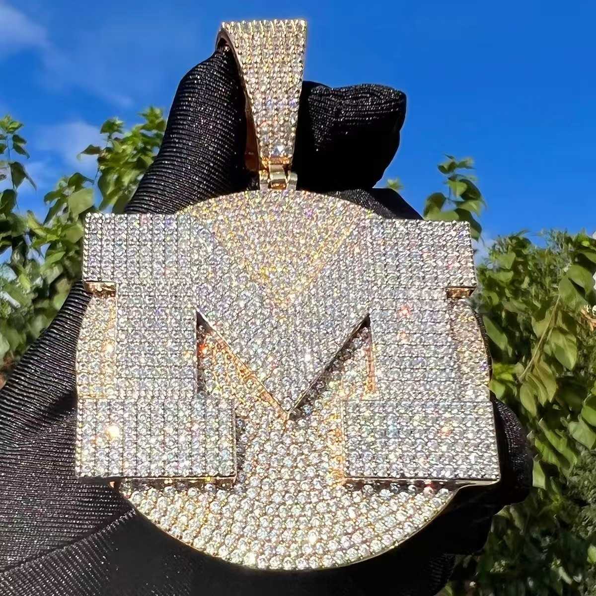 2025 Designer Necklace Custom 18k White Gold Hip Hop Jewelry 925 Sterling Silver Baguette Cut Diamond Pendant Iced Out Custom VVS Moissanite Pendant F