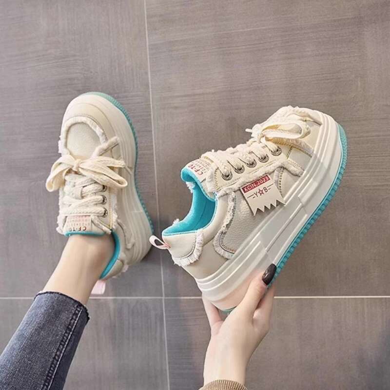 2025 New Height Increase 7cm Cow Leather Board Shoes Mixed Color Women's Thick Sports Shoes Designer Fashion Platform Sloping Heel Thick Soled Wo