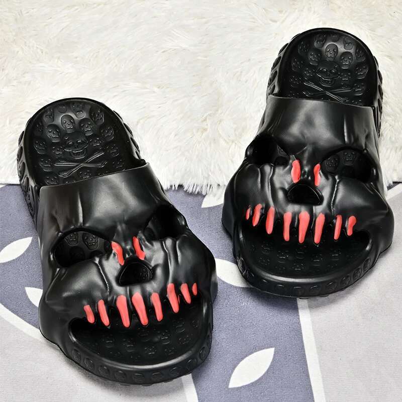 2024 Skull Design Slippers Men Outdoor Novelty Slides Thick Sole Platform Beach Shoes Unisex Non-slip Women Sandals 36-47