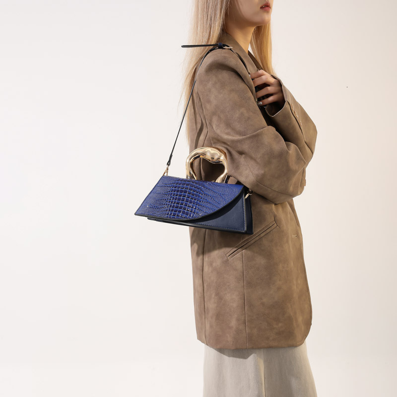 2025 New Crocodile Pattern For Women In Summer, With A Luxury And Niche Designdesigner Handbag Personalized PU Single Shoulder Crossbody Bag