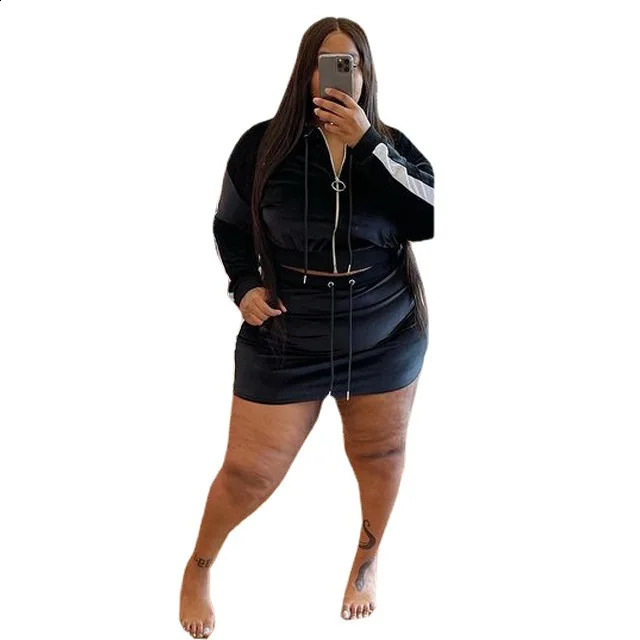 Wmstar Plus Size Women Clothes Velvet Sweatsuit 2 Two Piece Set Hoodie Mini Skirts Sets Matching Outfits Wholesale Drop y250122