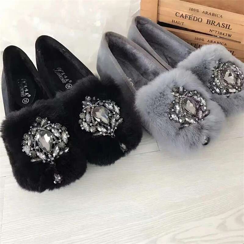 Thicken Fur Brand Snow Loafers 2019 Popular Plush Female Shoes Warm Big Crystal Flexible Peas Oxfords Korean Ballet Flats