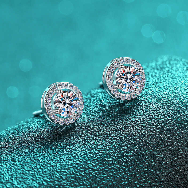 fashion stud earrings 0.5CT 1Ct Round Cut Diamond White 18K Gold plated Moissanite Stud earrings for women