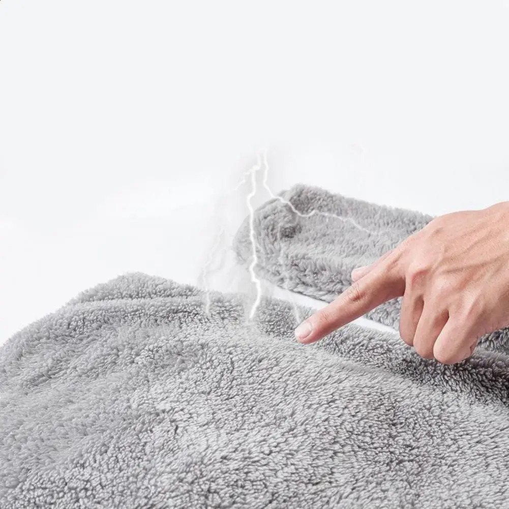 Plush Cardigan Coat Streetwear Doublesided Faux Fur Jacket for Women Men with Stand Collar Zipper Placket Thickened 250107