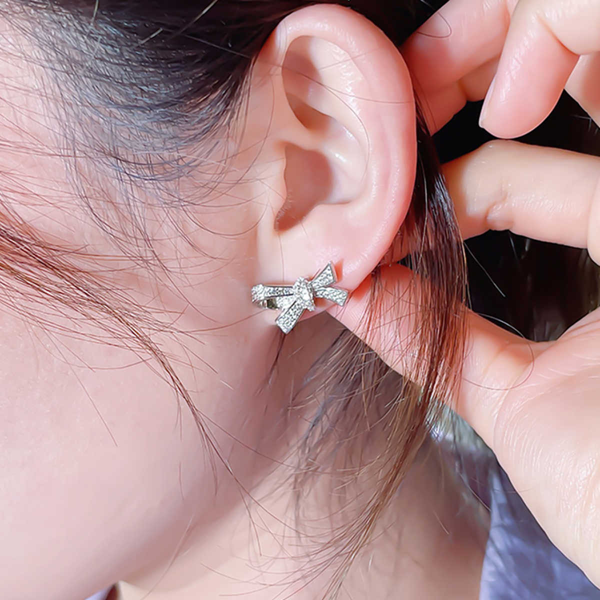 CAOSHI Custom Exquisite Design Bow Knot Shaped Paved Full Simulated Moissanite Earrings For Silver Plated CZ Stud Earrings Women