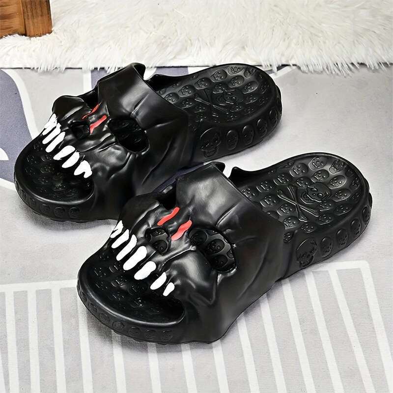 2024 Skull Design Slippers Men Outdoor Novelty Slides Thick Sole Platform Beach Shoes Unisex Non-slip Women Sandals 36-47