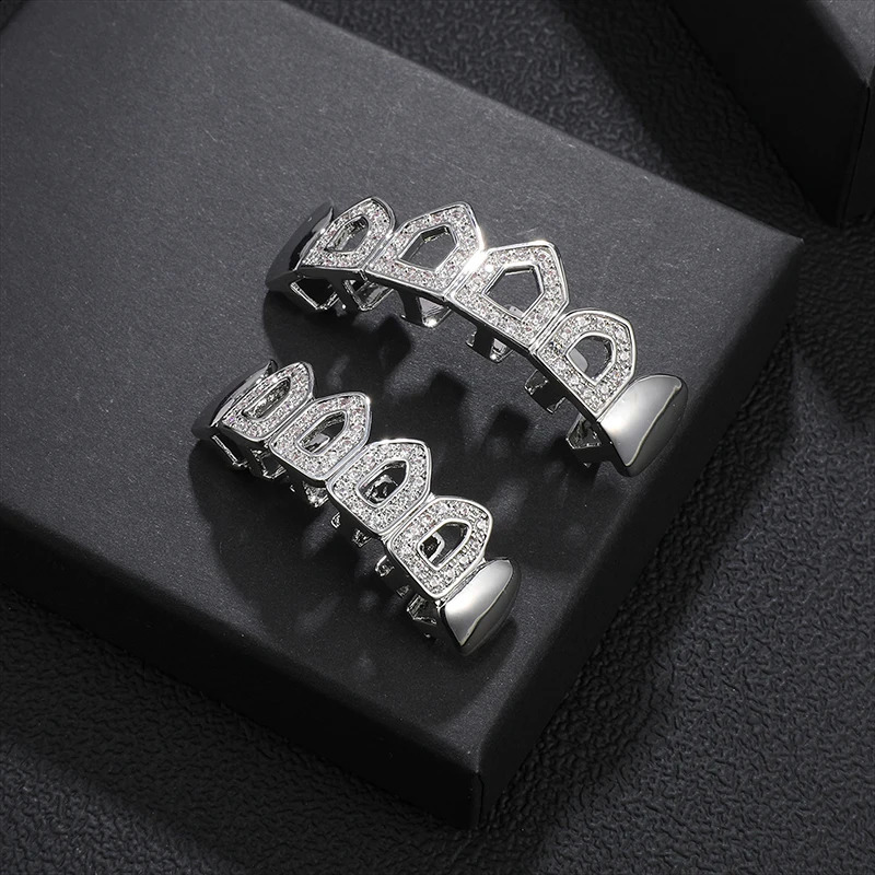 Teeth Set Iced Out Bling Caps Cubic Zircon Micro Pave Top Bottom Charm Grills For Men Women Jewelry 250107