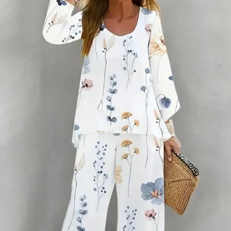 Fashion Selling Plus Size Casual Outfit Set Womens Floral Print Long Sleeved Round Neck Top and Pants Twopiece y250122