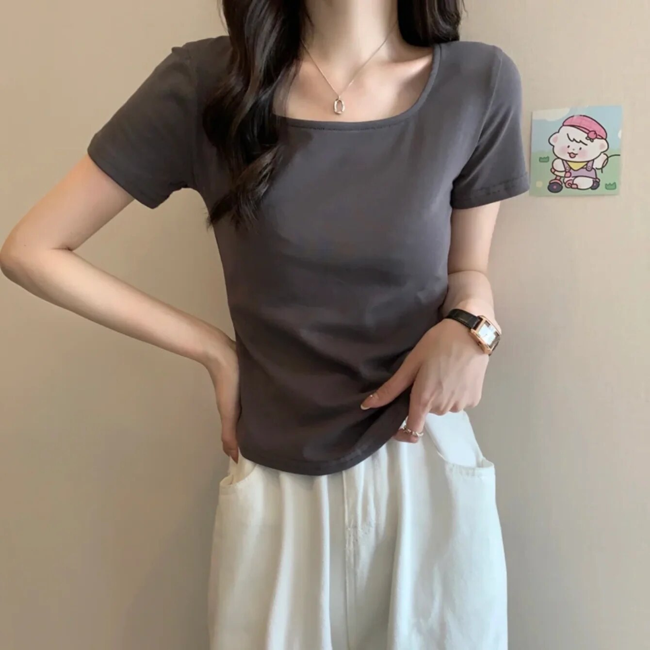 Women's Short-Sleeved T-Shirt U Neck Blouse Slim Fit Korean Style Casual Polyester Fabric Summer