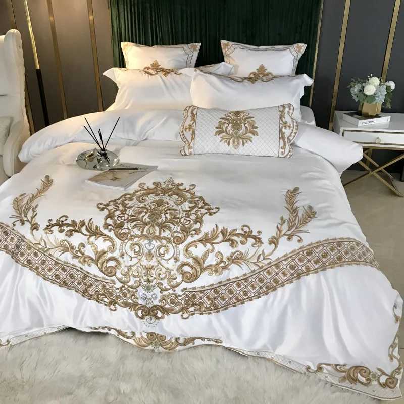 Bedding sets White Bedding Set 60S Satin Cotton Royal Gold Embroidery Soft Duvet Cover Set Bed Sheet cases 4 Pcs 5Pcs H250113
