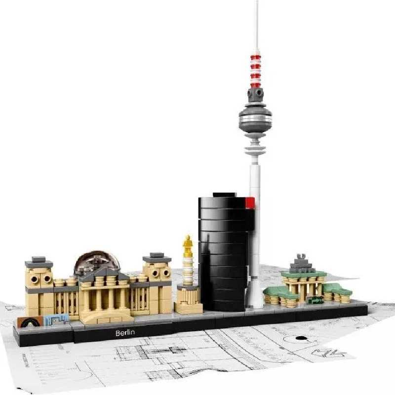 2023 New Creative 21026 Venice 21027 Berlin Architecture Building Blocks Bricks Toys For Adults Kid Art Home Decoration GiftXJ250113