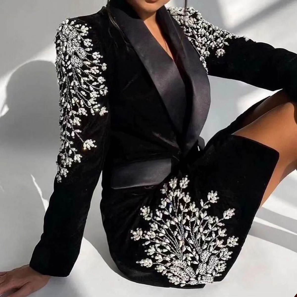 Sexy Mother of the Bride Suits Beaded Pearls One Piece Set Jacket Double Breasted Women Suit Blazer Shawl Lapel Formal Work Wear Customized