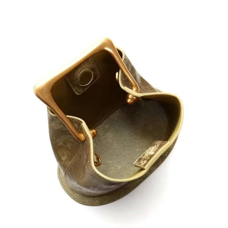 Designer Bucket Women High Quality Silk Leather Metal Handle New In Handbag 2025 Trend Fashion Chic Crossbody Bag