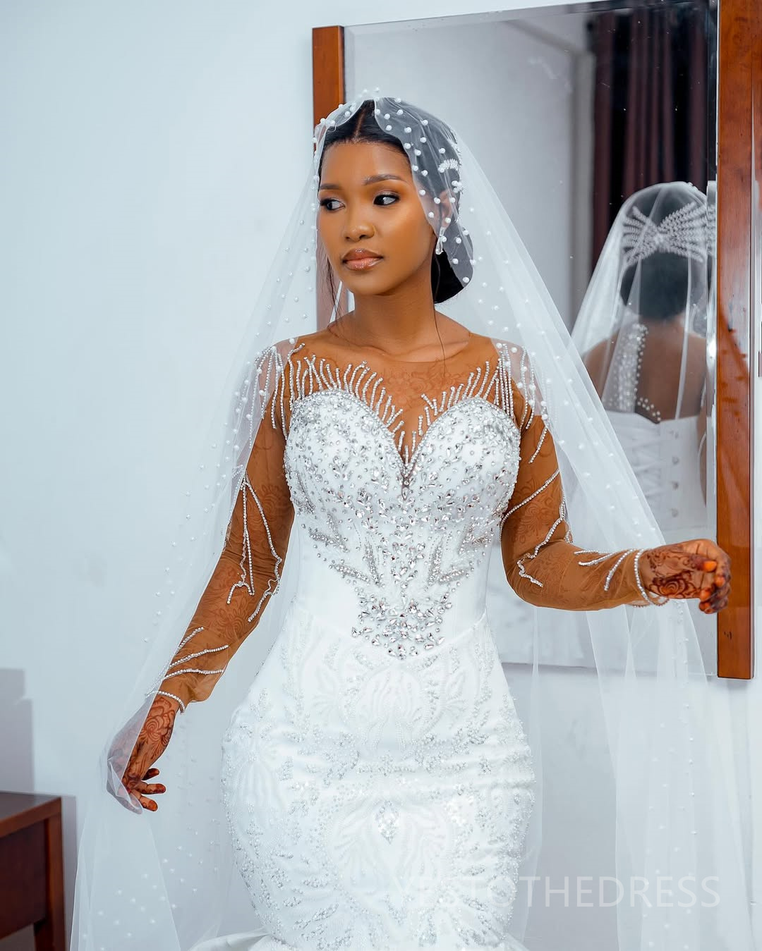 2025 Plus Size Wedding Dress Bridal Gowns For Bride Mermaid Sheer Neck Long Sleeves Illusion Beaded Lace Wedding Gowns For Black Women D460