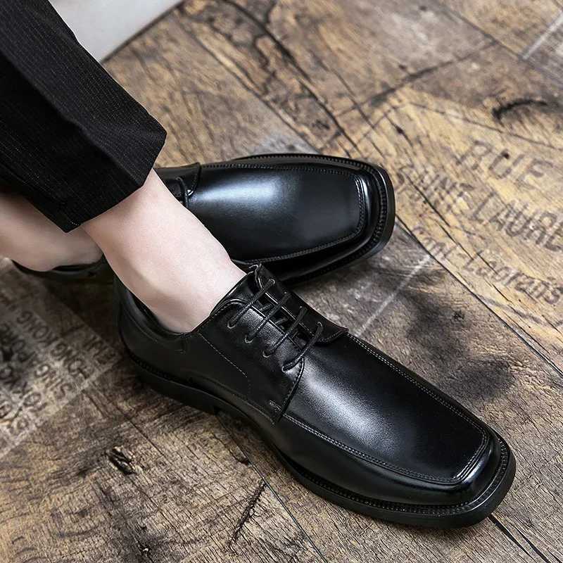 2024 Popular Square Toe Mens Leather Shoes Are Trendy Versatile ComfortableHeight Increasin Wear-resistant Simple and GenerousXJ250113