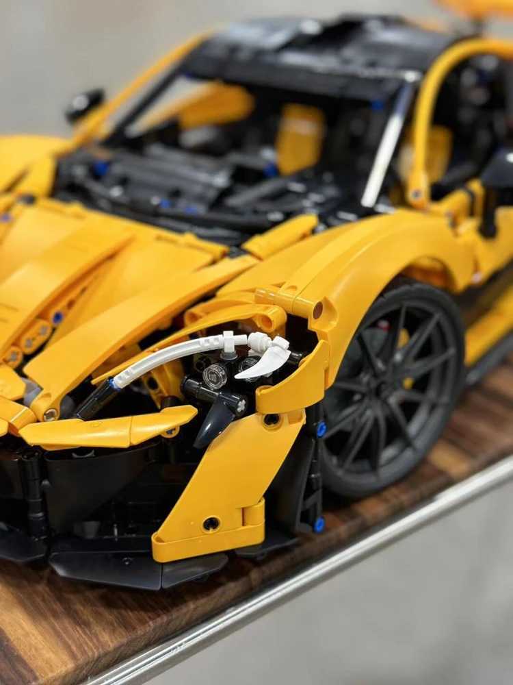 Technical P1 Super Racing Car Building Blocks 1 8 Model Super Sports Bricks Toys for Boys Christmas Birthday GiftsXJ250113