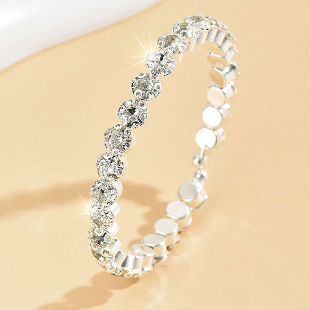Fashion niche design high-end light style dazzg clothing accessories women's new bracelet