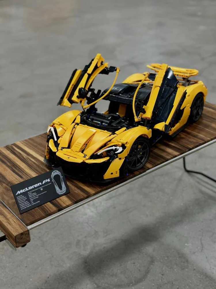 Technical P1 Super Racing Car Building Blocks 1 8 Model Super Sports Bricks Toys for Boys Christmas Birthday GiftsXJ250113