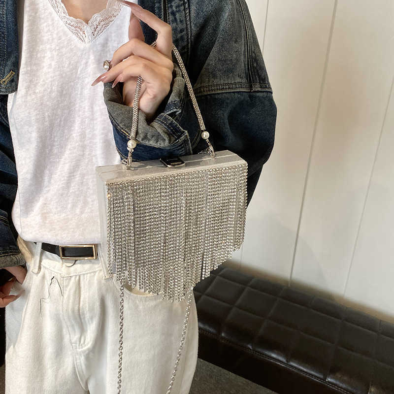 2024 Women's Bag New Fashionable Water Diamond Tassel Texture Single Shoulder Chain Handheld Box Trendy 250113