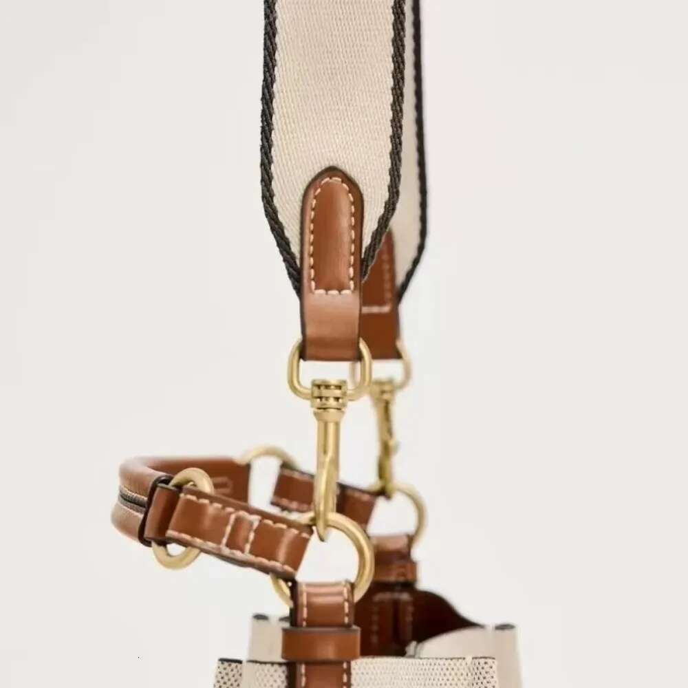 Portable Crossbody Wide Shoulder Strap Bucket For Women 2024 New Fashion Brown Drawstring Women's Bag