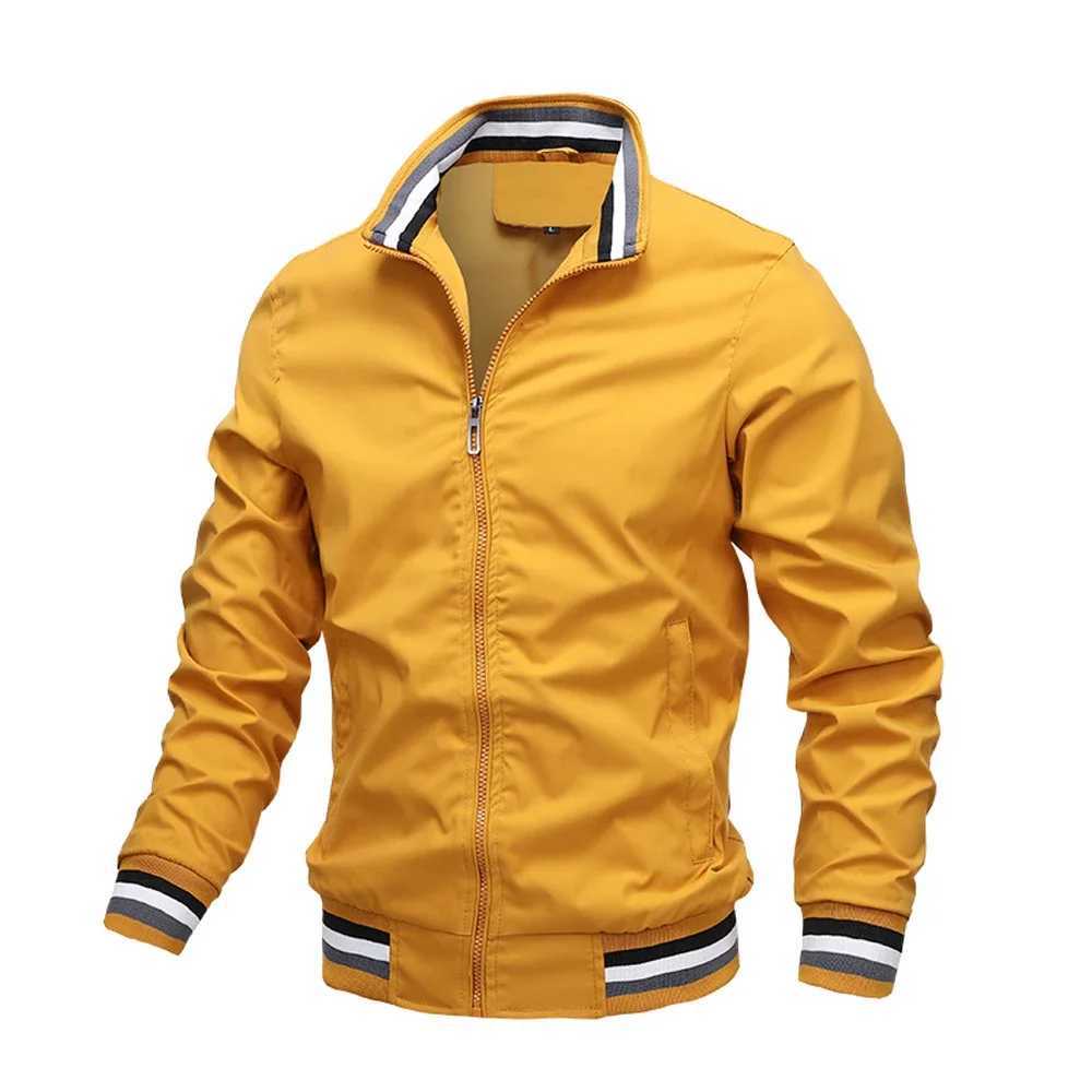 Men Windbreaker Jacket White Casual Jacket Fashion Men Outdoor Waterproof Sports Coat Spring Summer Bomber jacket Men Clothing X250113
