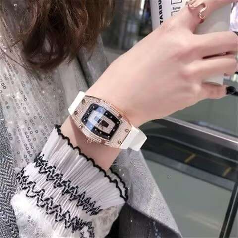 FENSIR1615 ladies' barrel shaped temperament quartz watch Miller