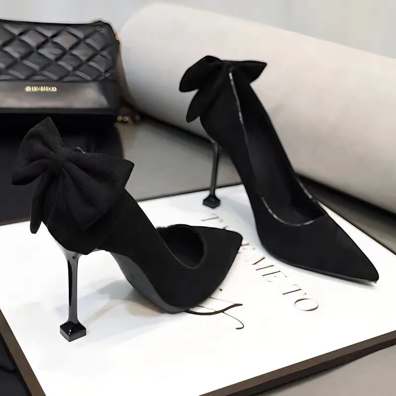 Women's French Style Temperament Shoes with Small Bow Detail - Medium & Fine Heel Options in Black