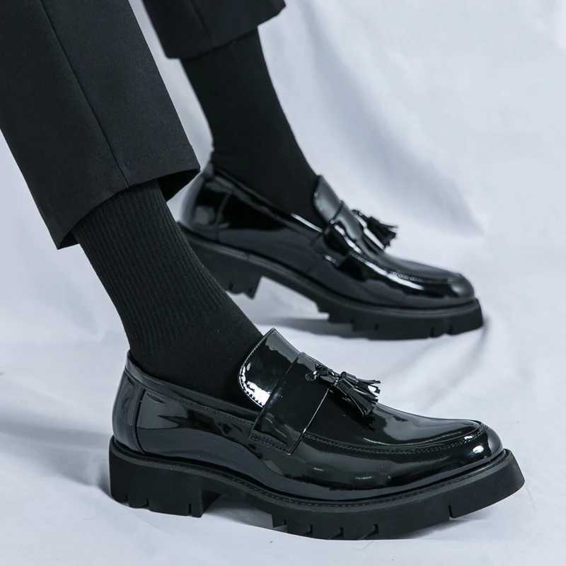 2024 Vintage Leather Shoes Are Suitable for Mens Business and Casual Wear Mens Shoes Are Comfortable and BreathableXJ250113