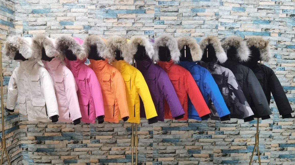 Kids Thickened Warm Down Coats Designer Boys Girls Jackets Toddlers Parkas Children Youth Winter Clothing Fur Jacket Hooded Outwear Windproof Warm Coat size 110-160