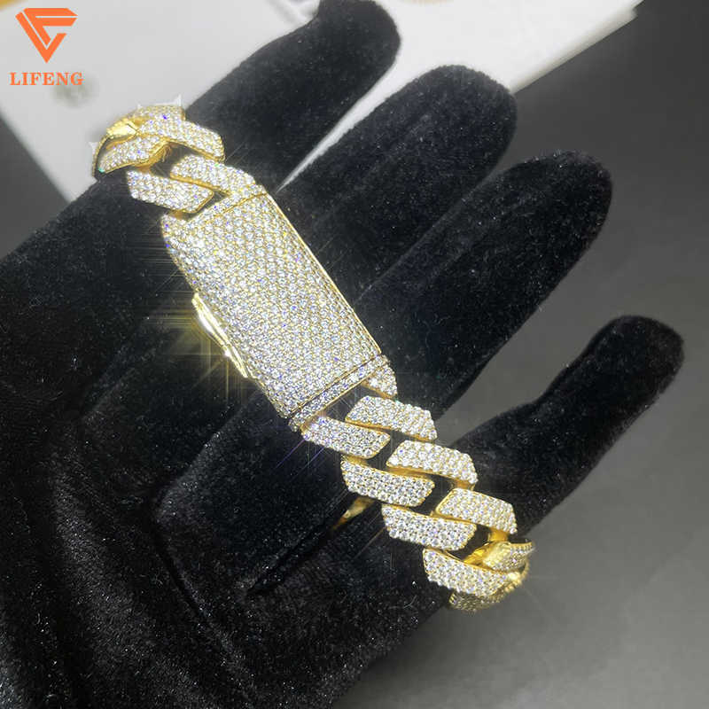Hot Sale custom S925 Silver Cuban Link Bracelet 15mm Iced VVS Moissanite Diamond Yellow Gold Plated Hip Hop Jewelry Gift for Men