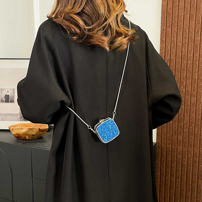 Mini Acrylic Small Bag for Women 2025 New Fashionable Glitter Versatile Single Shoulder Chain Mouth Red Envelope 250113