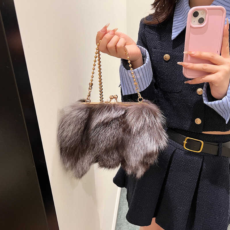 Bags Autumn/winter Hair Bag 2024 New Collection Forest Soft Girl Fashion Design Versatile Chain Crossbody Clip Dinner 250113