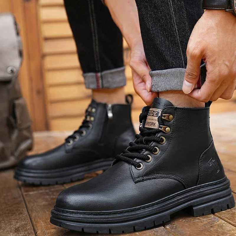 High Top Boots for Men Fi Men Casual Shoes Breathable Comfortale Men Ankle Boots No-slip Mens Work Boots botas para hombreXJ250113