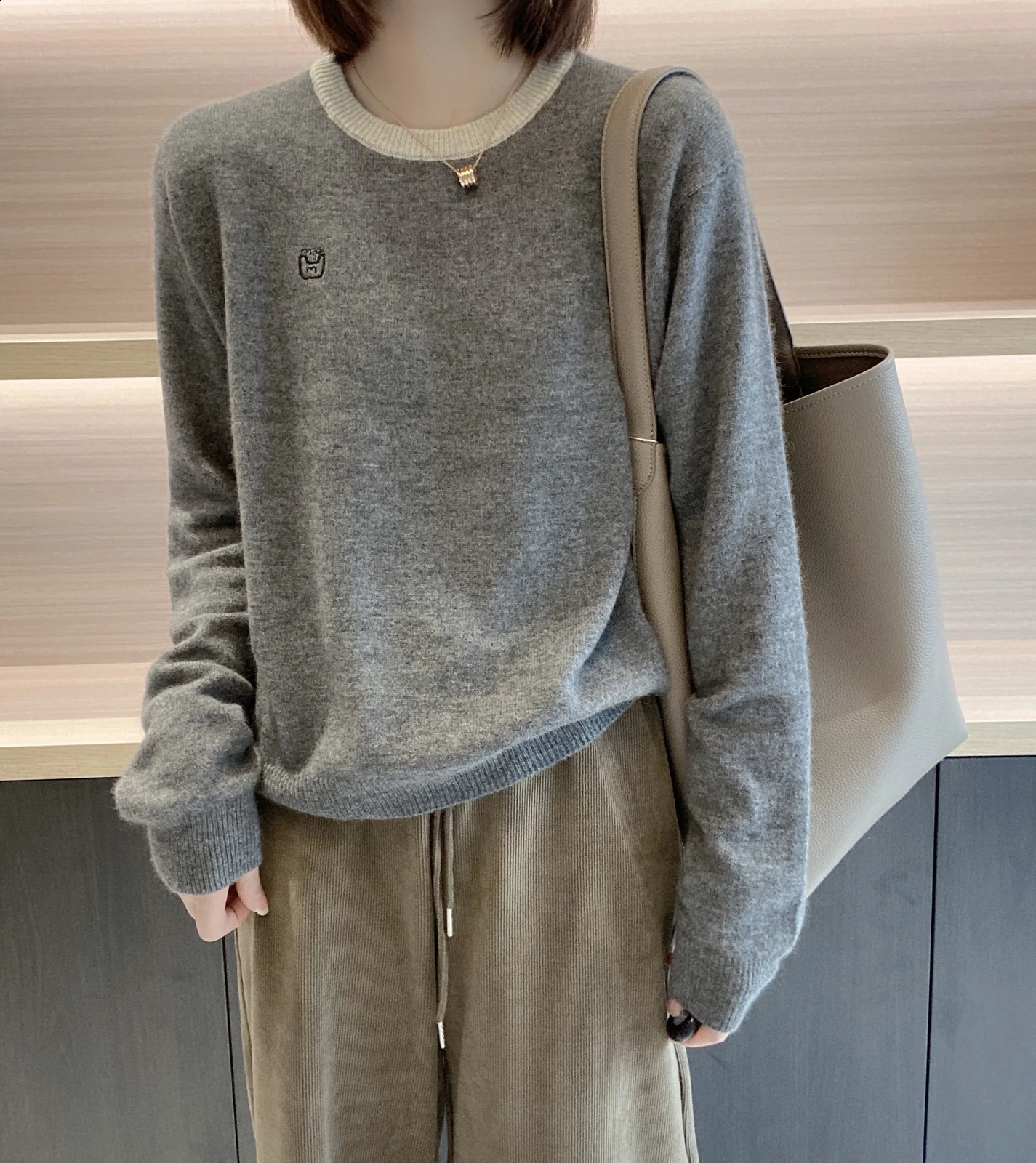 Womens round Neck Knitted Wool Sweater 100% Pure Multi Colored ed Easy Fit Spring Autumn Edition 250113