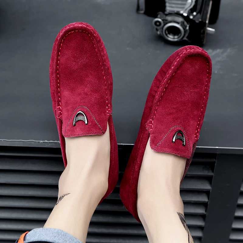 Leather new High Quality Loafers Handmade Male Dress Shoes Slip-s Men Casual Flats High Quality Moccasin Men Business ShoesXJ250113