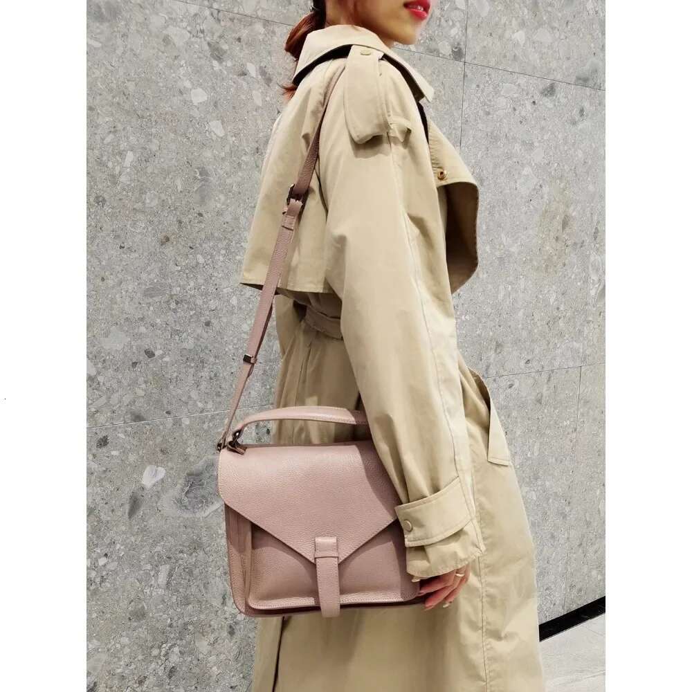 Women's retro temperament first layer cowhide college style simple shoulder crossbody handbag