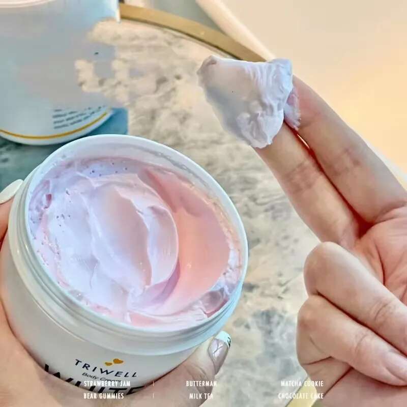 500ml Japan Moisturizing Lotion Brightening Skin, Whitening and Hydrating Anti-dryness Rough Whole Body Mask