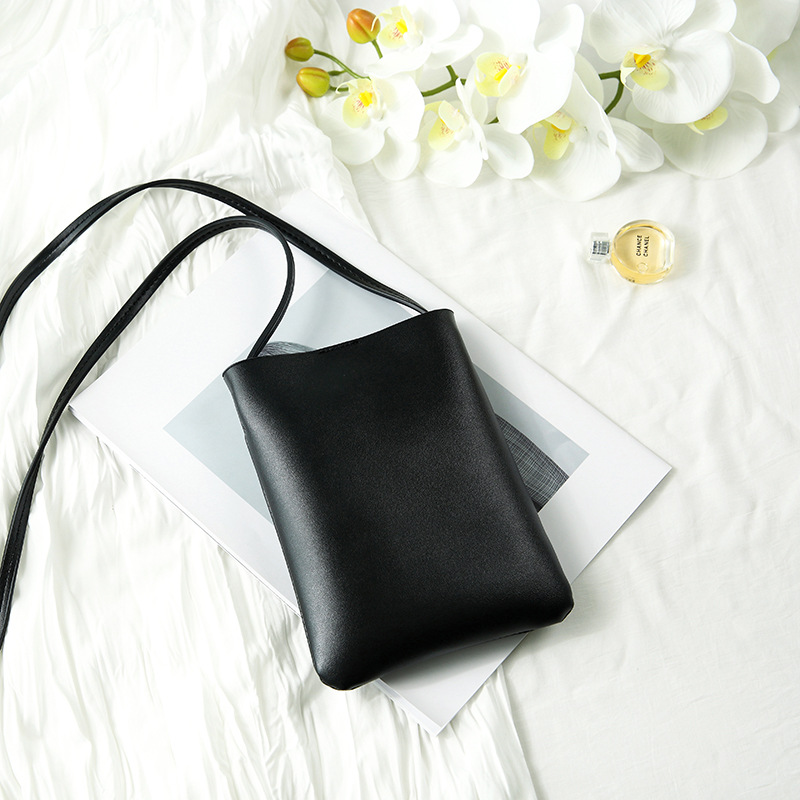 Vertical mobile phone bag, women's crossbody small bag, fashionable and simple soft surface single shoulder bucket bag