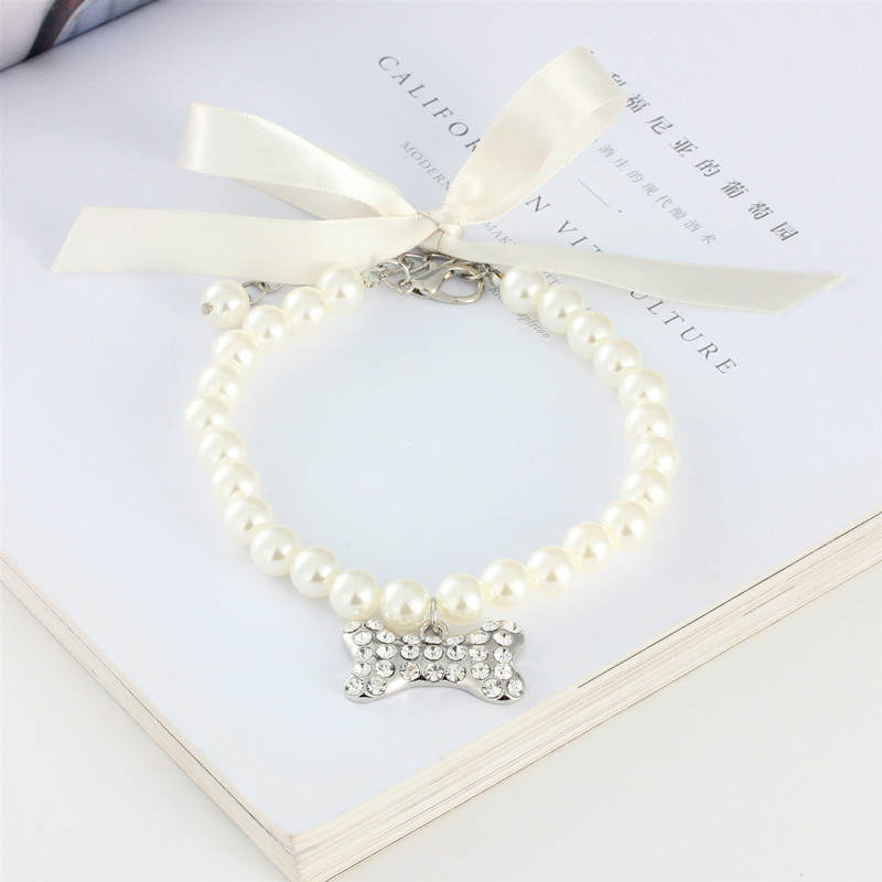 Princess Dog Cat Pearls Necklace Collar with Rhinestones Charm Pet Puppy Jewelry Female Puppy Chihuahua Yorki