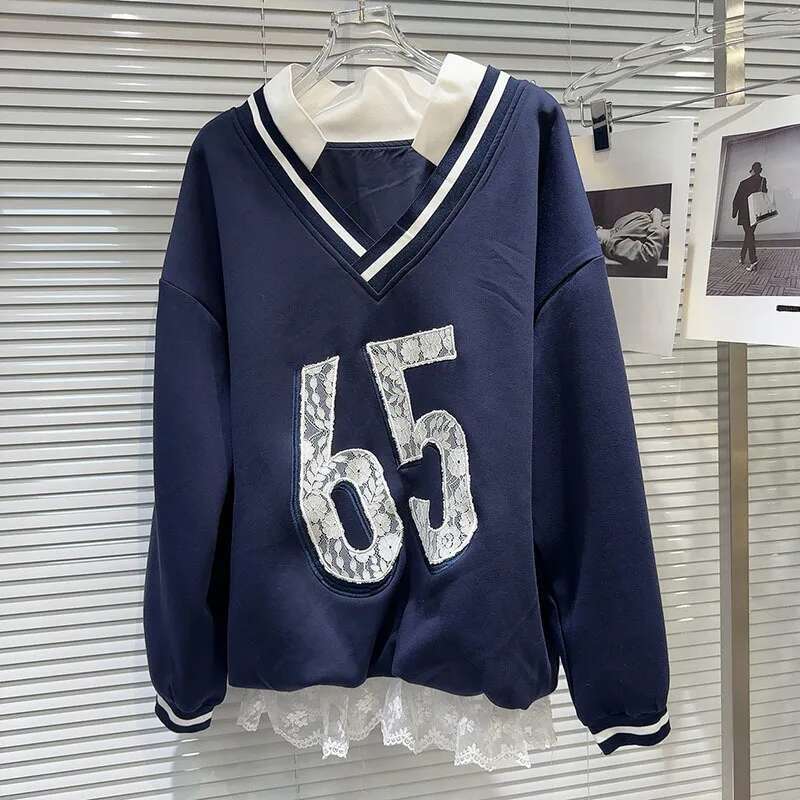 DEAT 2024 Autumn New Fashion Women's Set V-Neck Digital Pattern Embroidered Hoodie Elastic Waist Lace Edge Shorts 11A01164