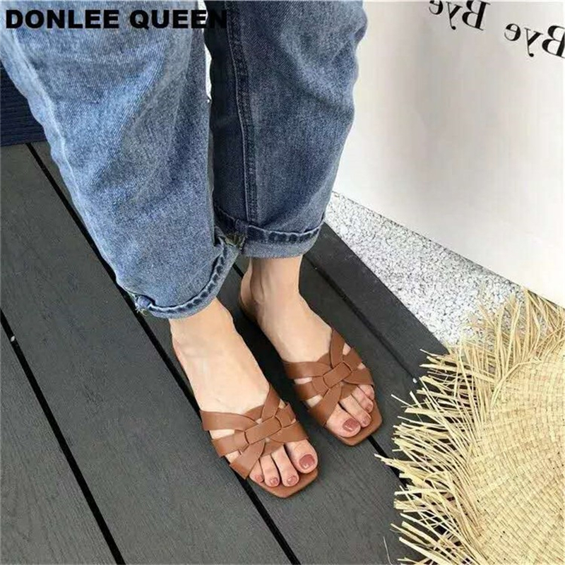 hot free shipping designer Sandals for woman 2025 new breathable and fashionable Daily Outfit flat size 35-43