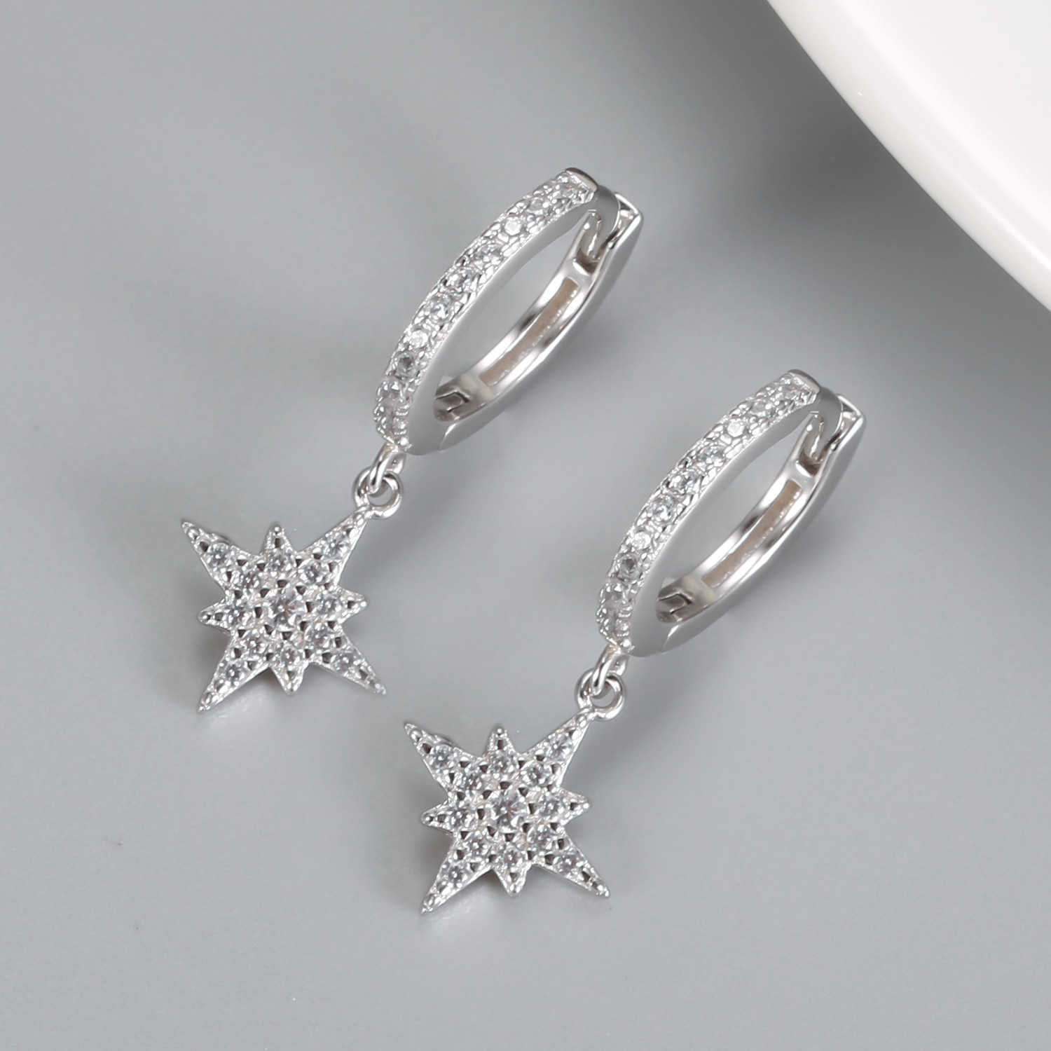 2021 NewJewelry 925 Sterling Silver EarJewelry Huggie Earrings Zircon Micro Pave Octagon Star Earrings