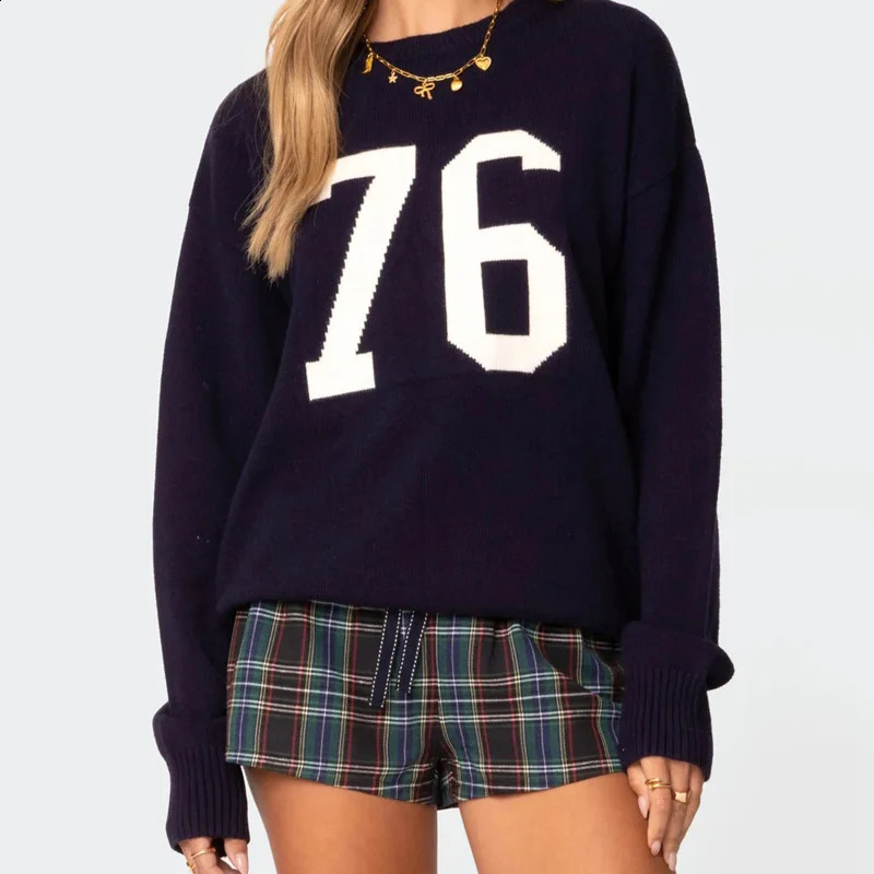 Womens warm knitted sweater digital fashion womens pullover street punk casual friend outfit Y2K autumn and winter clothing 250113