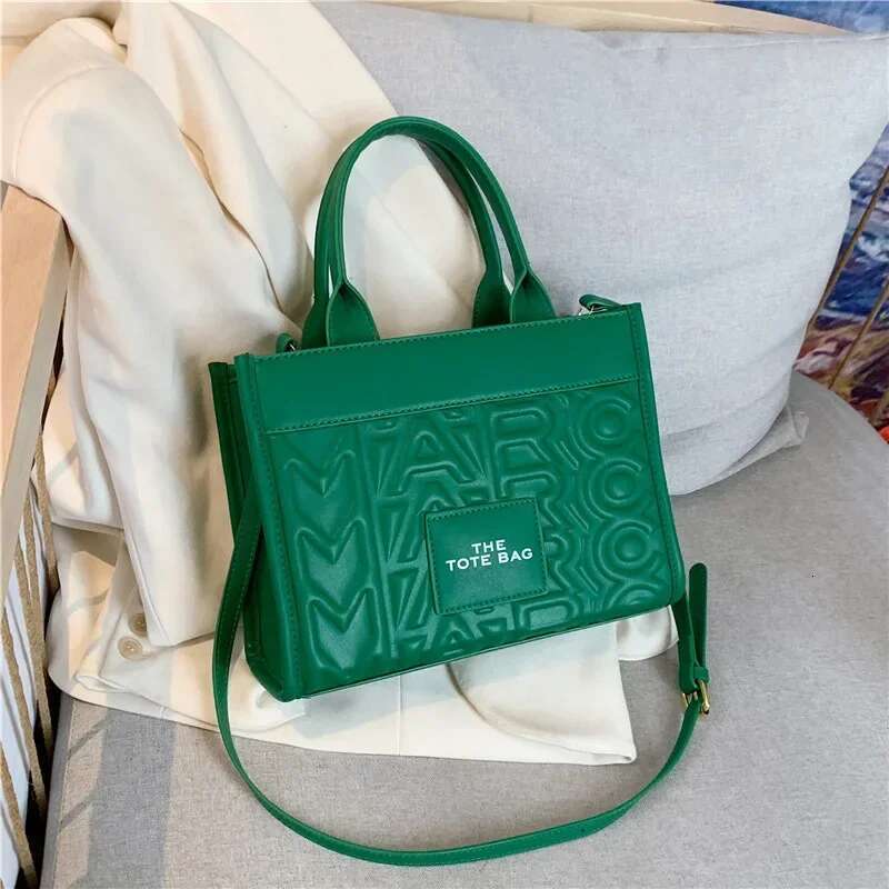 High-End Single Shoulder Crossbody Children Clothes Organizer Bags For Girlsnew Solid Color Commuter Bag