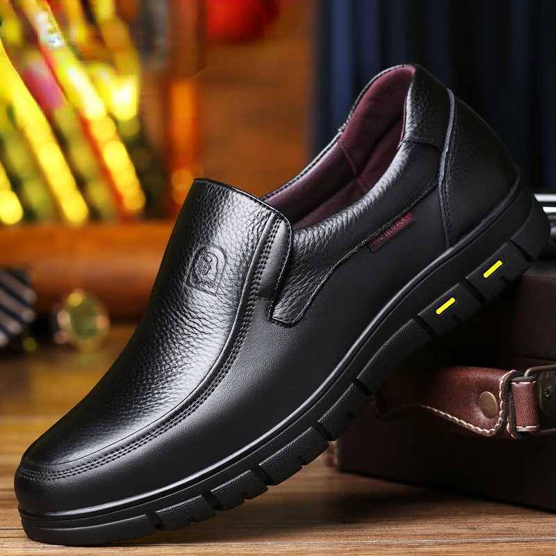 Handmade Mens Shoes New Leather Casual Shoes for Men Flat Platform Walk Shoes Outdoor Footwear Loafers Breathable Sneakers MaleXJ250113