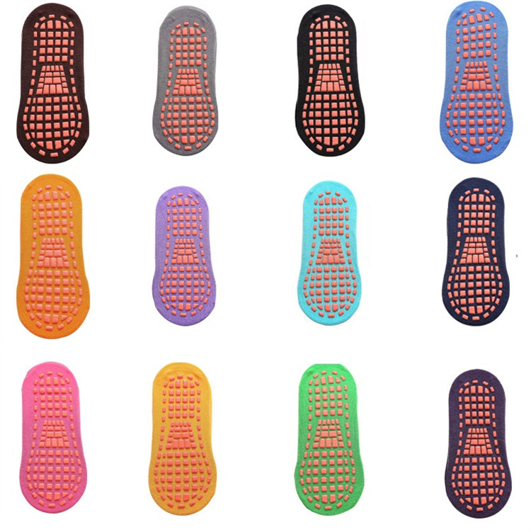 Silicone non-slip socks bottom indoor children's early education yoga trampoline socks home floor sports baby sock for 1-4years T1I1826