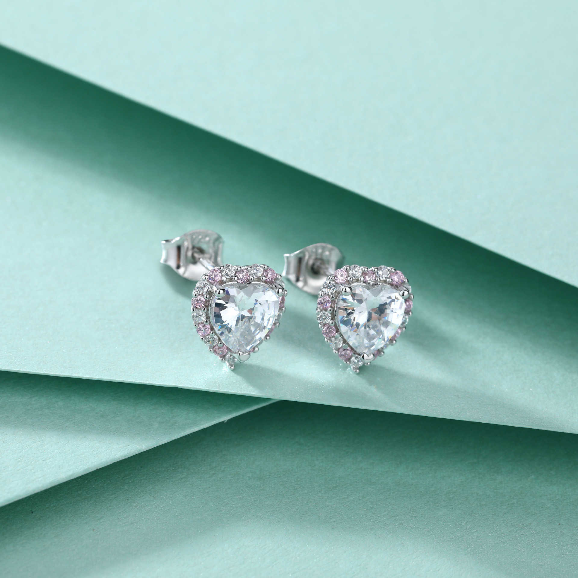 Fashion heart-shaped Zircon earrings Simple pink Zircon row diamond earrings S925 sterling silver love earrings