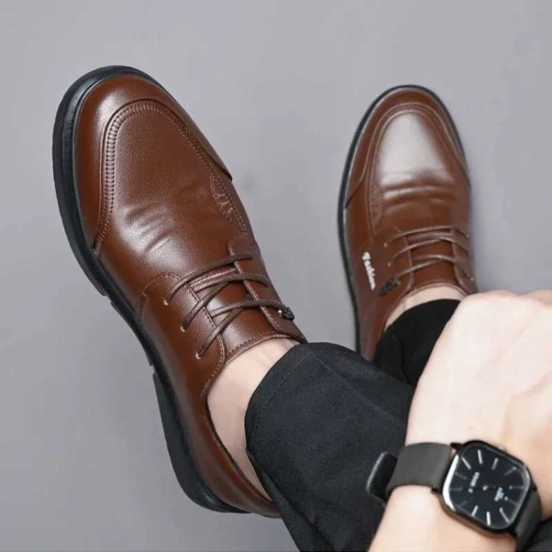 Mens Dress Shoes New Shiny Business Work Shoes Autumn Thick-soled Comfortable British Casual Mens Pu Leather Shoes for MenXJ250113