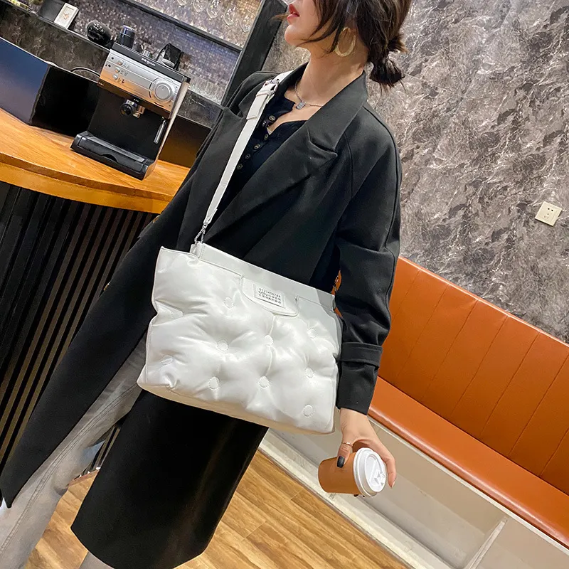 Women's Comfortable Cloud Space Cotton Down Handbag with Large Compartment - Autumn Winter Crossbody